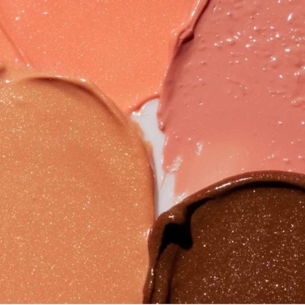 KKW Soft Peach Lip Lacquer